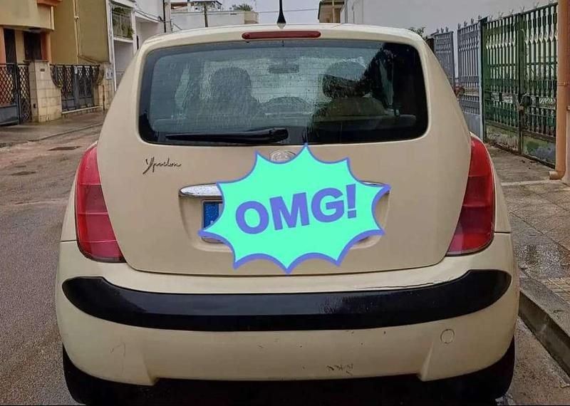 Usata Lancia Ypsilon 60 CV (44 kW) 2004 Utilitaria