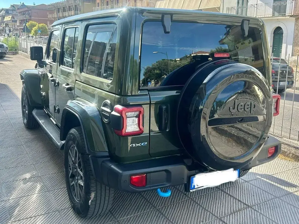 Usata Jeep Wrangler Unlimited Overland 272 CV (200 kW) 2022 Verde SUV