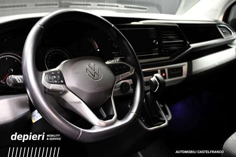 Usata VW California Beach 150 CV (110 kW) 2023 Rosso Furgone