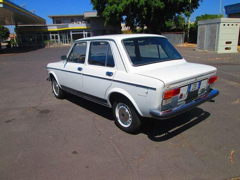 Usata Fiat 128 54 CV (39 kW) 1976 Bianco Berlina
