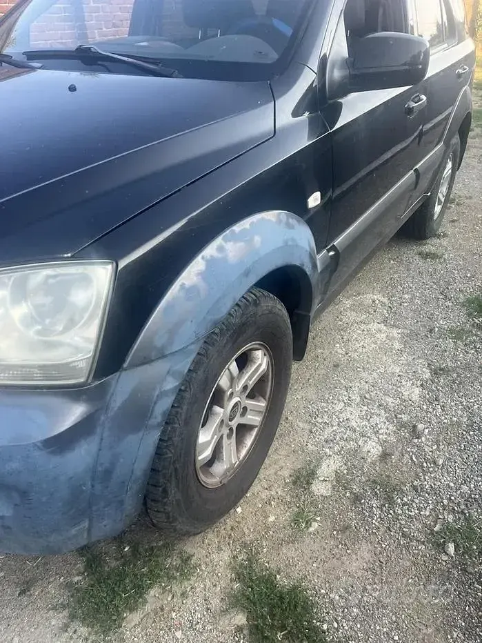 Usata Kia Sorento EX 140 CV (102 kW) 2004 Bluazzurro SUV
