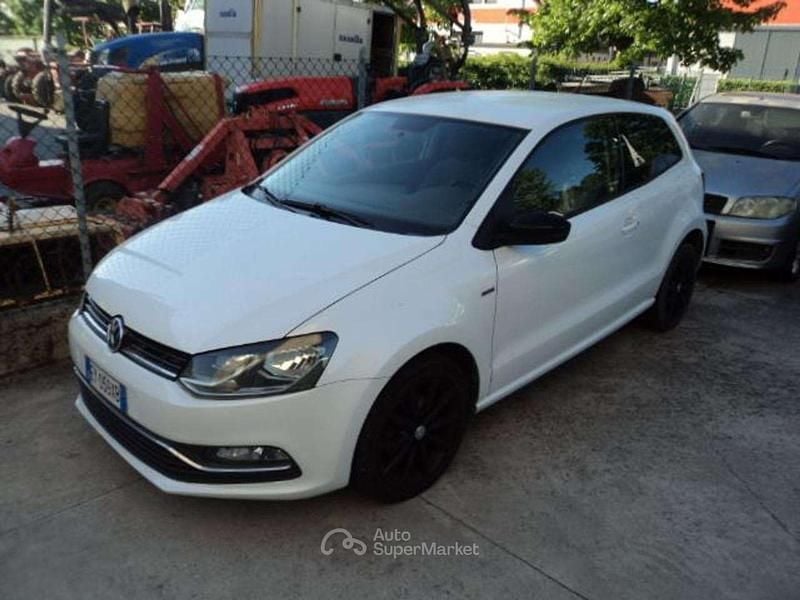 Usata VW Polo 75 CV (55 kW) 2015 Bianco Utilitaria