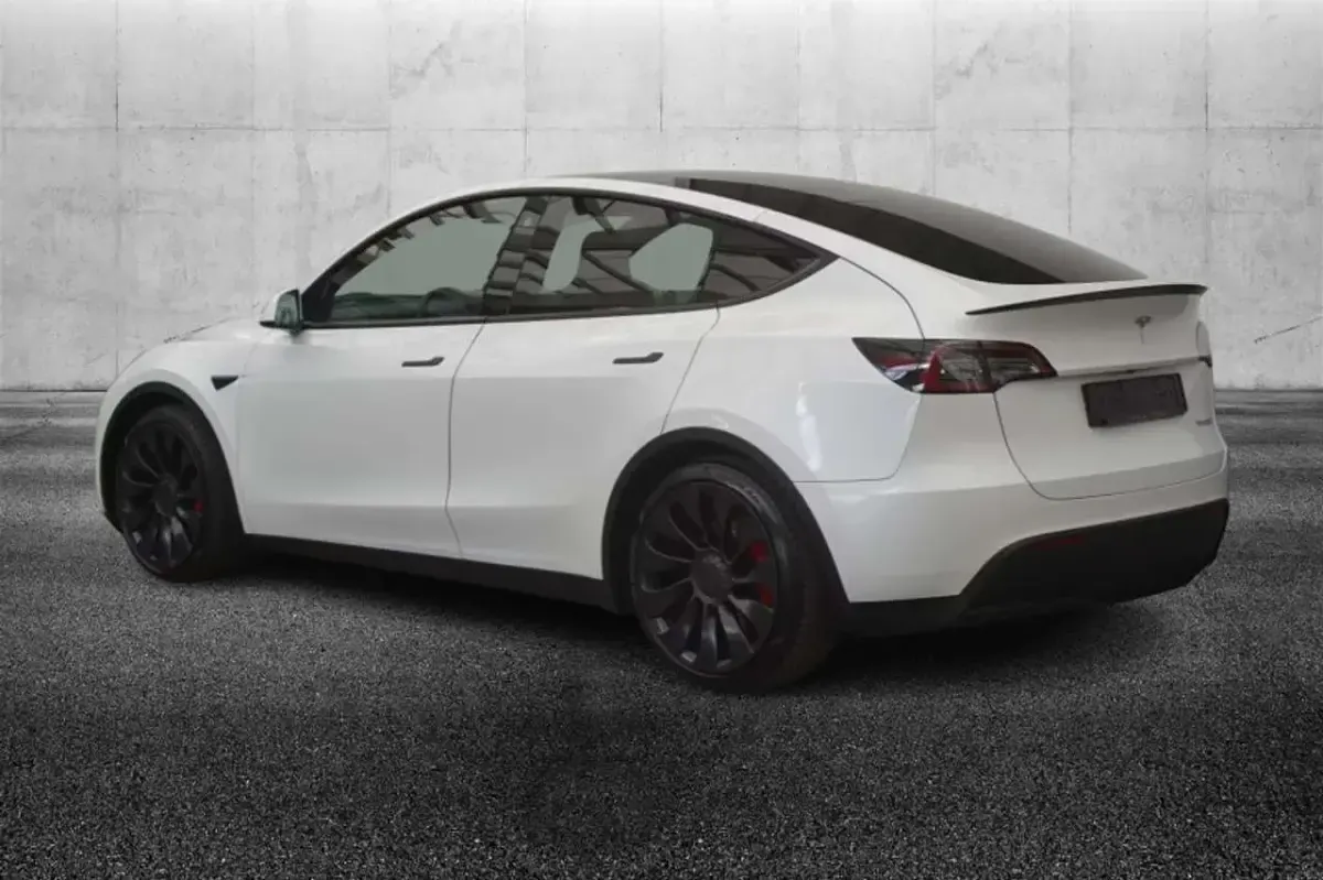 Usata Tesla Model Y Performance 155 kW (211 CV) 2022 Bianco SUV