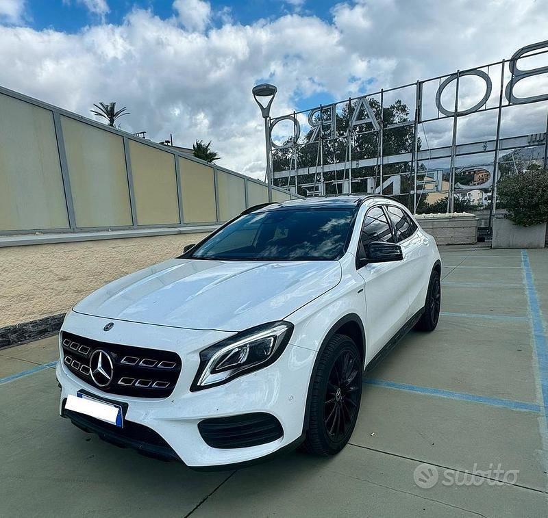 Bianco Usata 2019 Mercedes GLA200 Edition SUV | 22.500 € (Buon prezzo) - Immagine 1/4