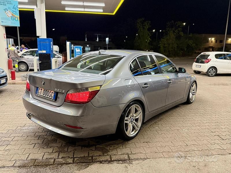 Usata BMW 530 2004 Grigio Berlina