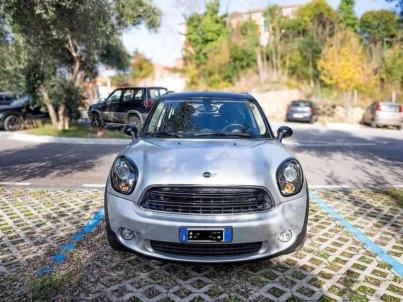 Argento Usata 2016 Mini Cooper D Countryman SUV | 9900 € (Ottimo prezzo) - Immagine 1/4