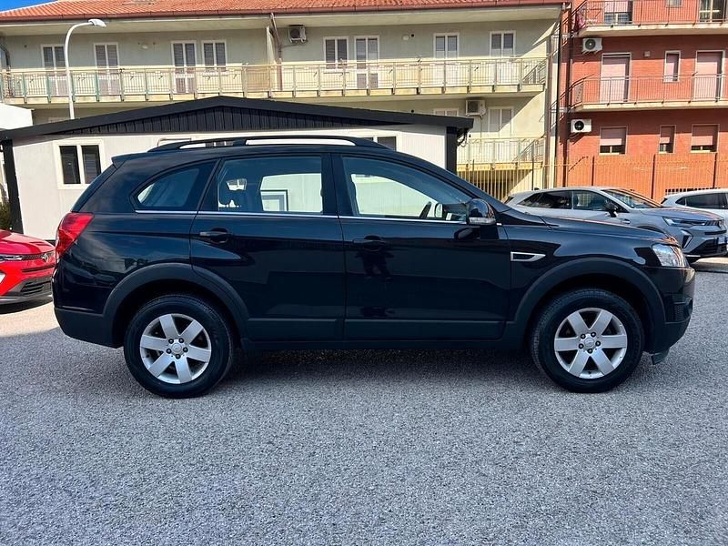 Usata Chevrolet Captiva 163 CV (119 kW) 2012 Nero SUV