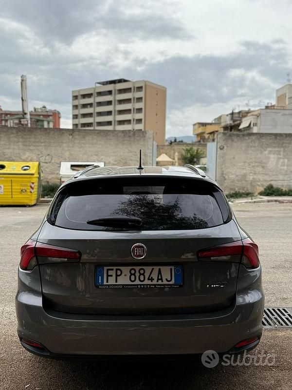 Usata Fiat Tipo 120 CV (88 kW) 2018 Berlina