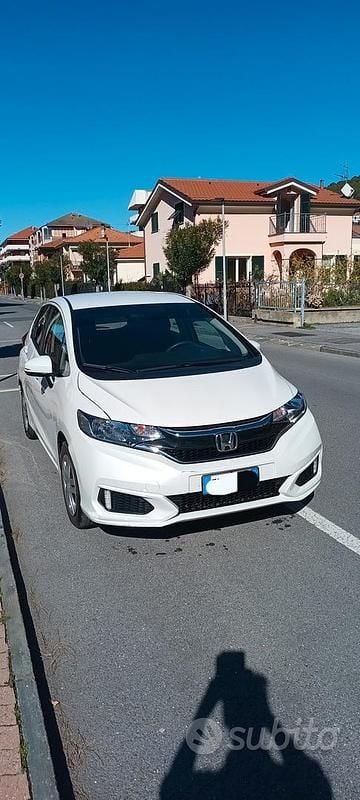 Usata Honda Jazz Trend 102 CV (75 kW) 2019 Bianco Utilitaria