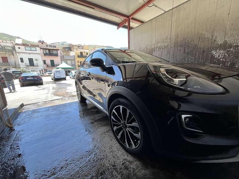 Usata Ford Puma Titanium X 125 CV (91 kW) 2023 Nero SUV