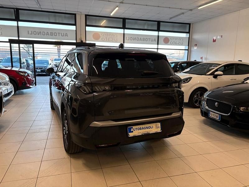 Usata Peugeot 5008 Allure 136 CV (100 kW) 2025 Grigio Monovolume