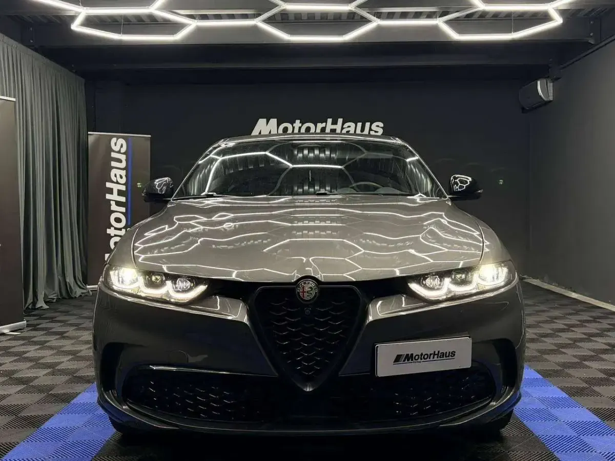Usata Alfa Romeo Tonale Edizione Speciale 160 CV (117 kW) 2023 Grigio SUV