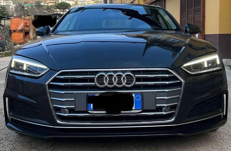 Usata Audi A5 Sportback Business 150 CV (110 kW) 2019 Grigio Utilitaria