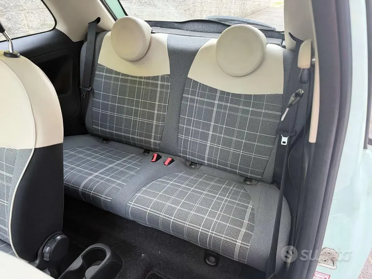 Gebraucht Fiat 500 Mirror 69 PS (50 kW) 2018 Blau Kleinwagen