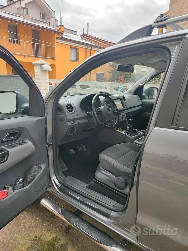 Usata VW Amarok 163 CV (119 kW) 2013 Grigio Pick-up