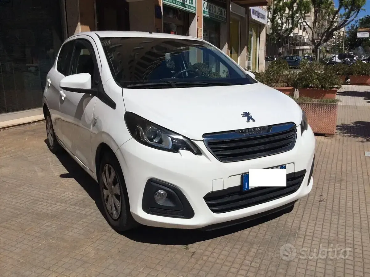 Usata Peugeot 108 Allure 72 CV (52 kW) 2018 Bianco Berlina