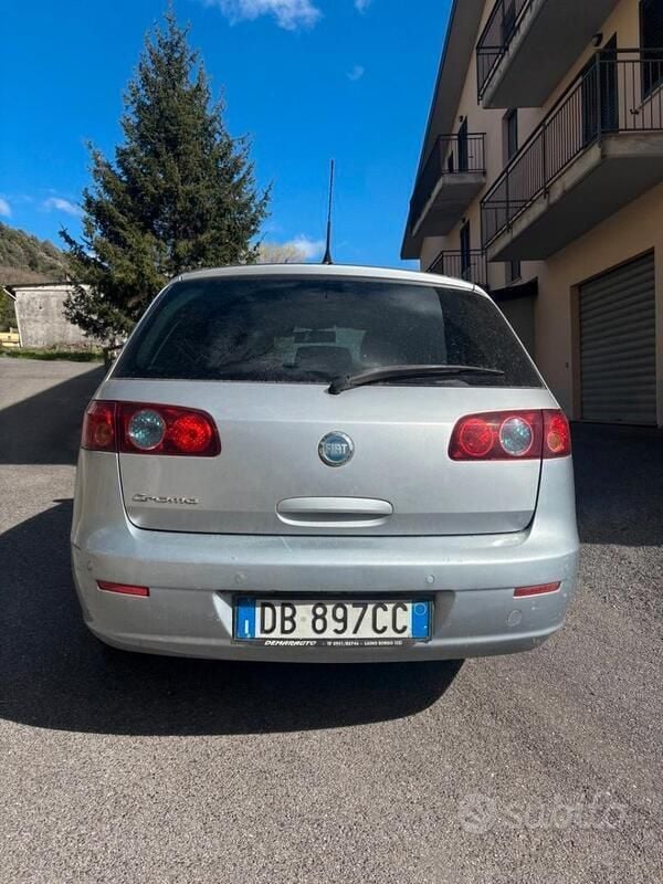 Usata Fiat Croma 120 CV (88 kW) 2006 Grigio Berlina