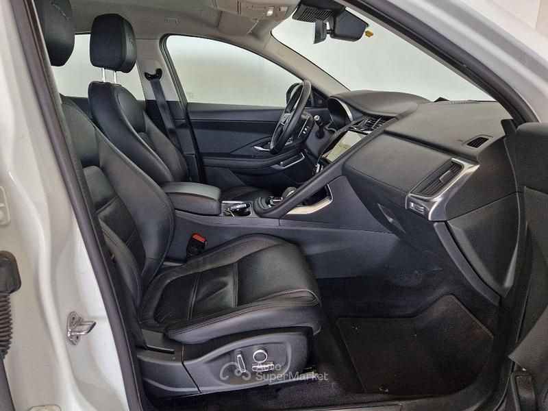 Usata Jaguar E-Pace S 163 CV (119 kW) 2021 Fuji white SUV