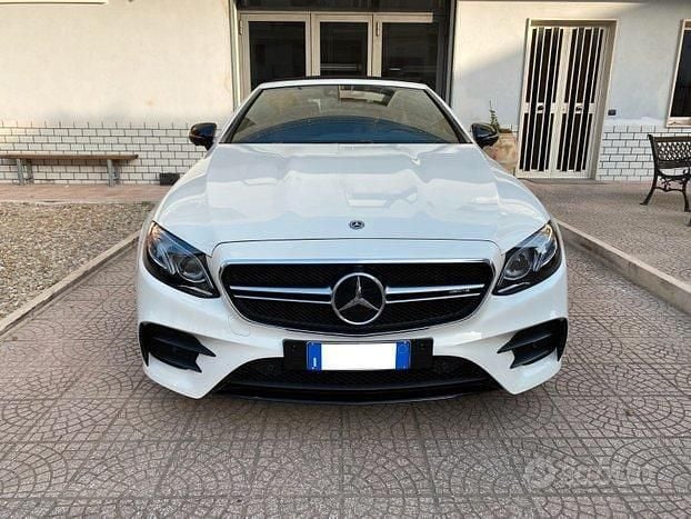 Usata Mercedes E53 AMG 435 CV (319 kW) 2018 Bianco Cabrio