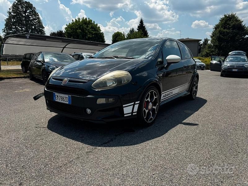 Usata Abarth Grande Punto 2012 Utilitaria