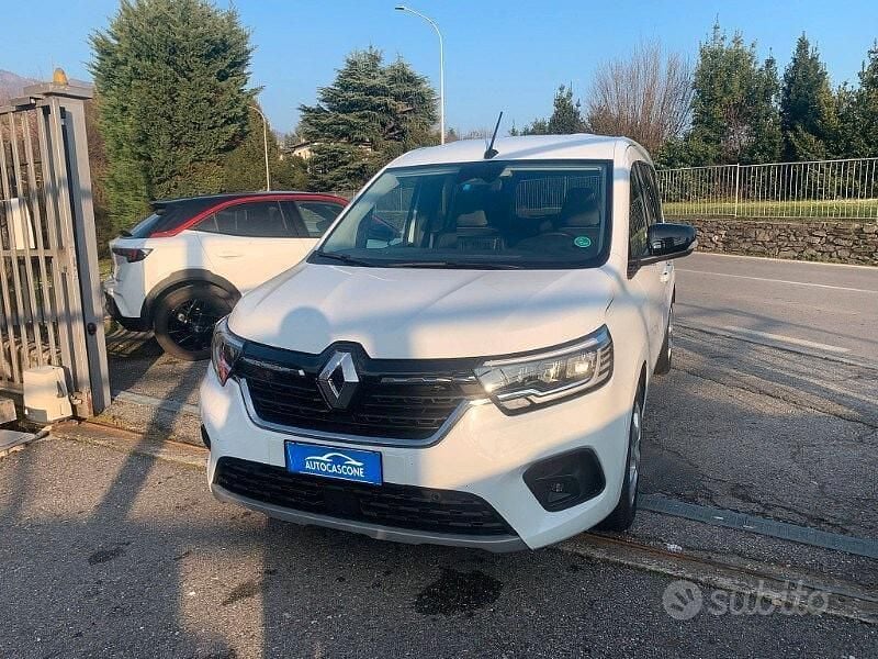 Usata Renault Kangoo Equilibre 131 CV (96 kW) 2023 Bianco Monovolume
