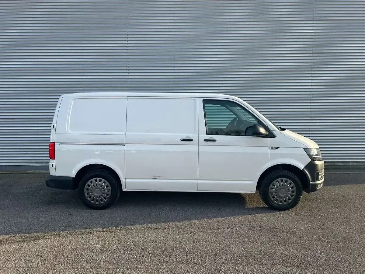 Usata VW Transporter Business 150 CV (110 kW) 2017 Bianco Furgone