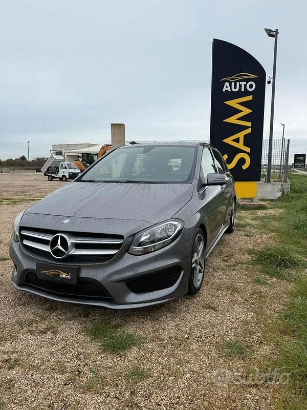 Usata Mercedes B200 AMG Edition 136 CV (100 kW) 2015 Grigio Utilitaria