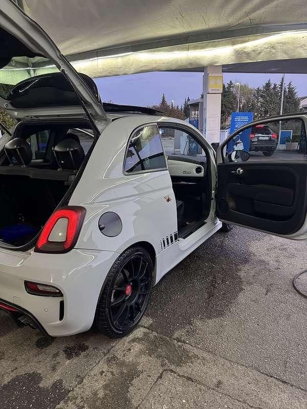 Usata Abarth 500 Custom 140 CV (102 kW) 2014 Grigio Utilitaria