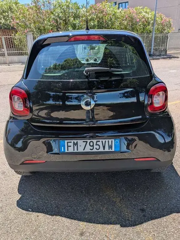 Usata Smart ForFour 71 CV (52 kW) 2018 Utilitaria