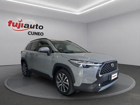 Usata Toyota Corolla Cross Trend 140 CV (102 kW) 2025 Grigio SUV
