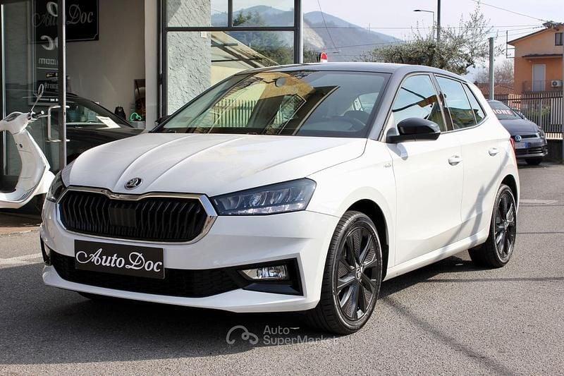 Usata Skoda 110 R Style 110 CV (80 kW) 2022 Bianco Berlina