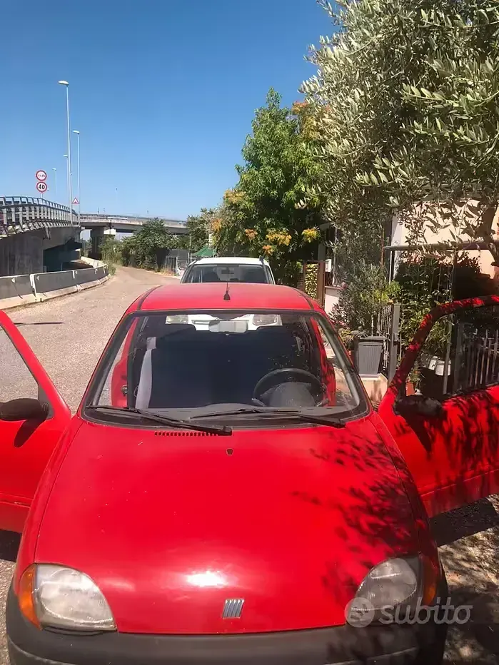 Usata Fiat 600 2000 Rosso Utilitaria