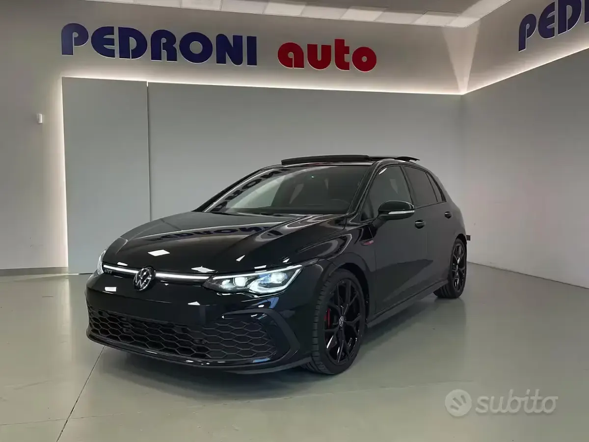 Usata VW Golf VIII GTI 245 CV (180 kW) 2024 Nero Berlina