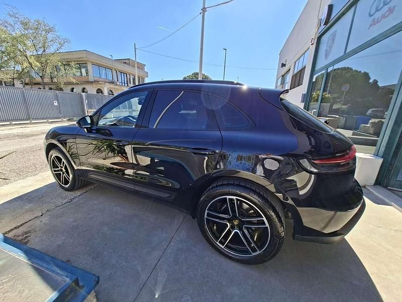 Usata Porsche Macan 265 CV (194 kW) 2022 Nero SUV