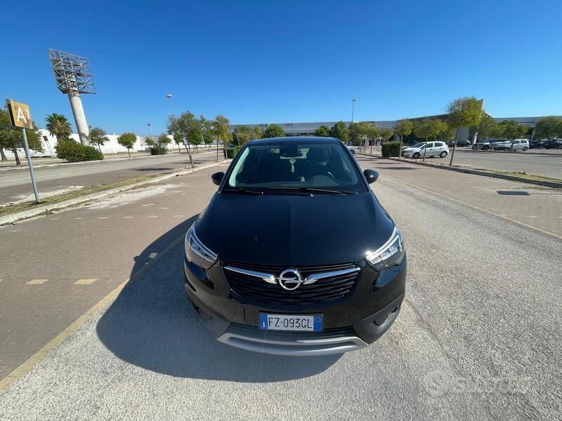 Nero Usata 2020 Opel Crossland SUV | 13.500 € (Buon prezzo) - Immagine 1/4