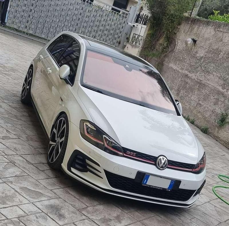 Usata VW Golf VII GTI 245 CV (180 kW) 2019 Bianco Berlina