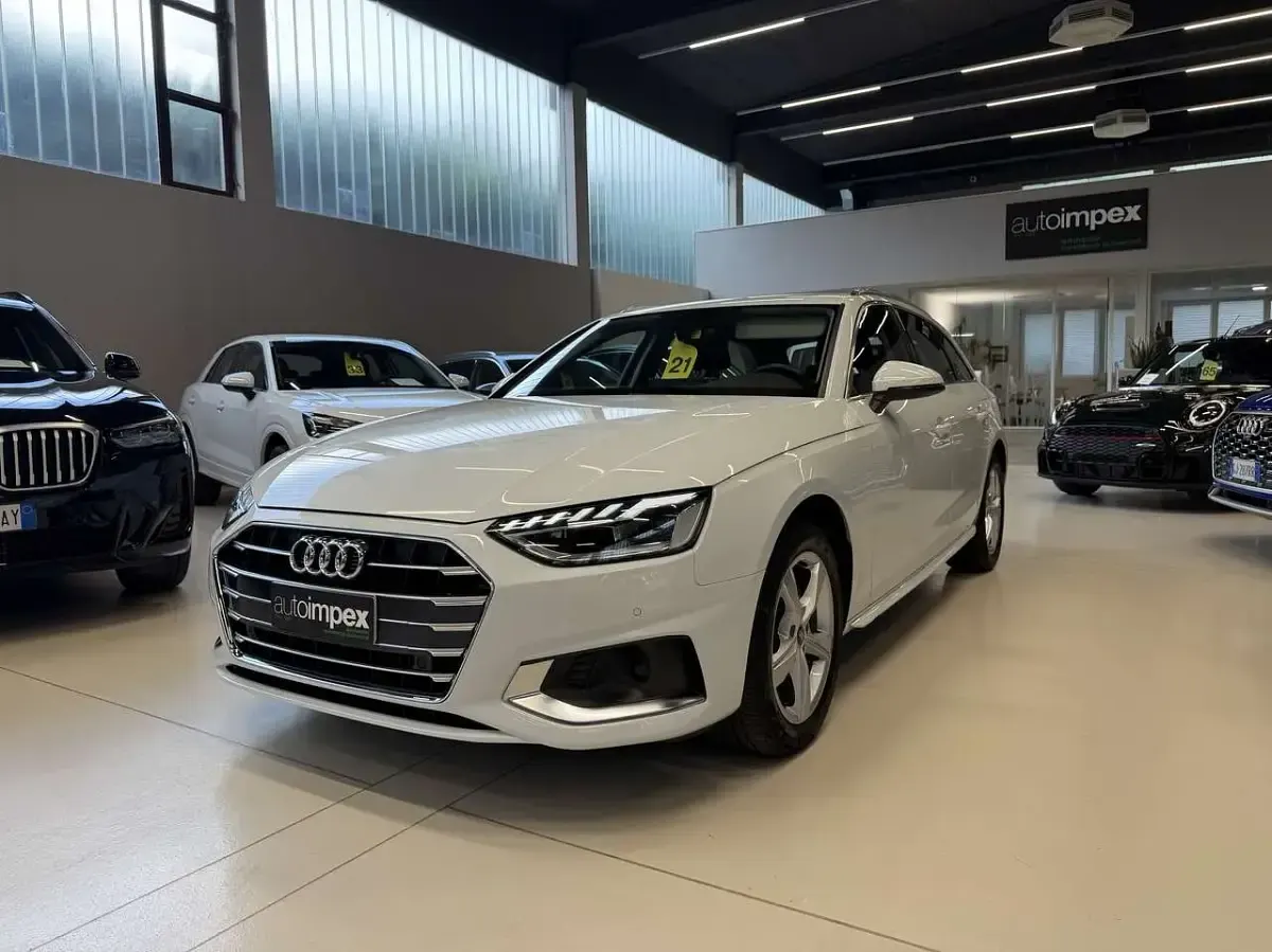 Usata Audi A4 Ambiente 163 CV (119 kW) 2024 Bianco Station wagon