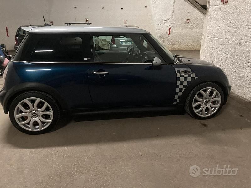 Usata Mini Cooper S 170 CV (125 kW) 2005 Blu Utilitaria