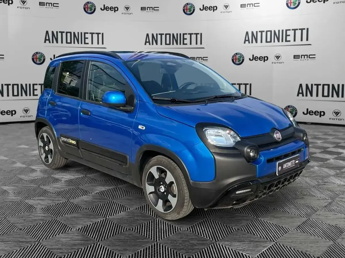 Usata Fiat Panda Cross Cross 69 CV (50 kW) 2025 Blu/azzurro Utilitaria