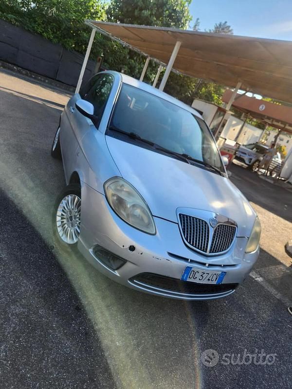 Usata Lancia Ypsilon 2007 Grigio Utilitaria