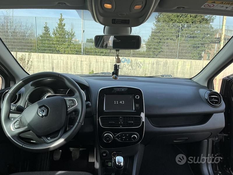 Usata Renault Clio IV Zen 90 CV (66 kW) 2017 Nero Berlina