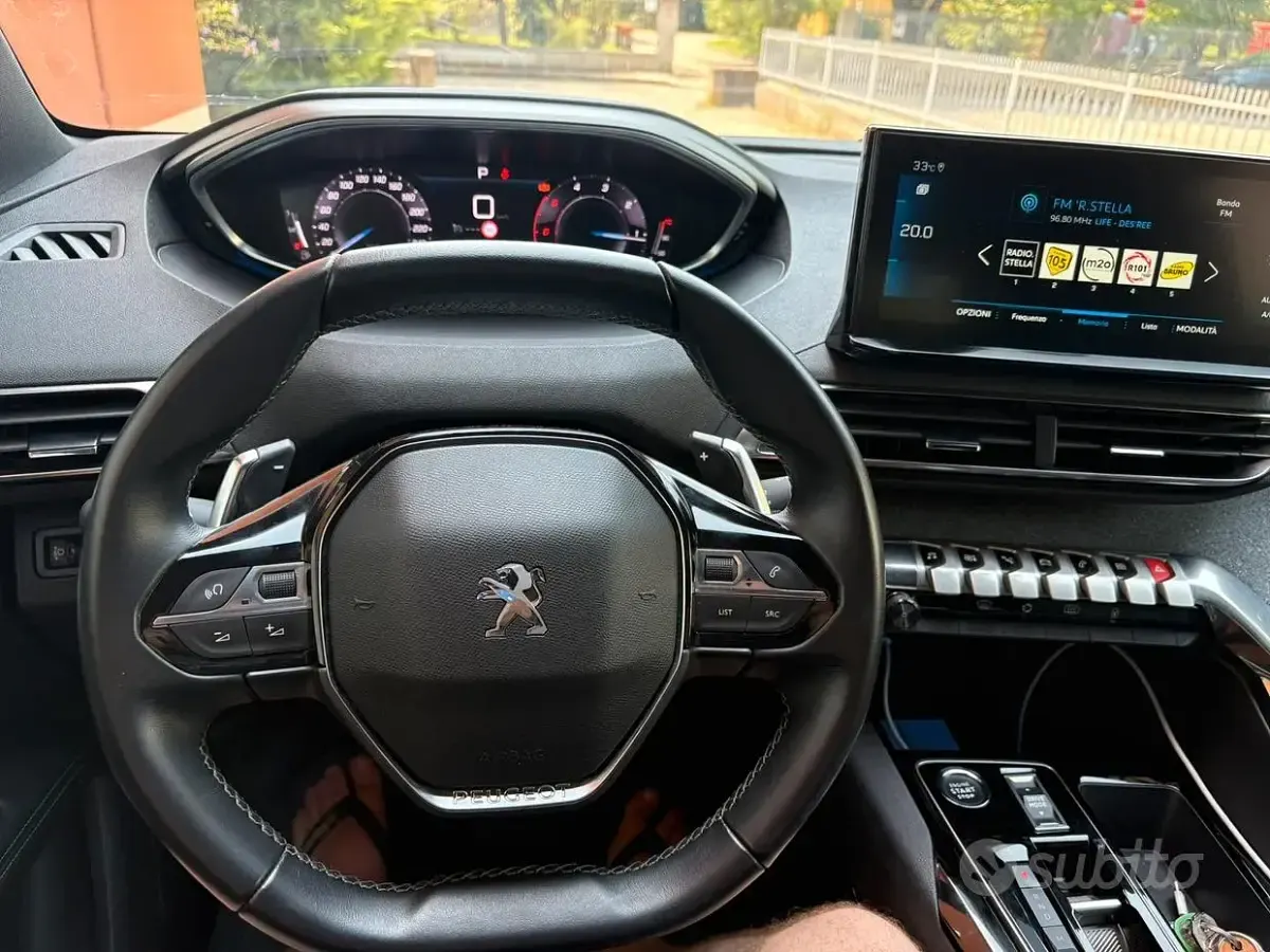 Usata Peugeot 3008 131 CV (96 kW) 2023 Bluazzurro SUV