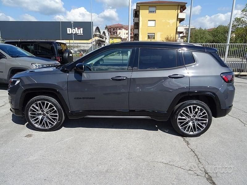 Nuova Jeep Compass Summit 130 CV (95 kW) 2025 Grigio SUV