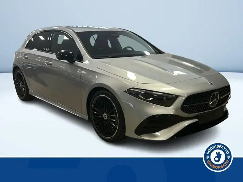 Nuova Mercedes 180 AMG Line Premium 115 CV (84 kW) 2026 Argento Berlina