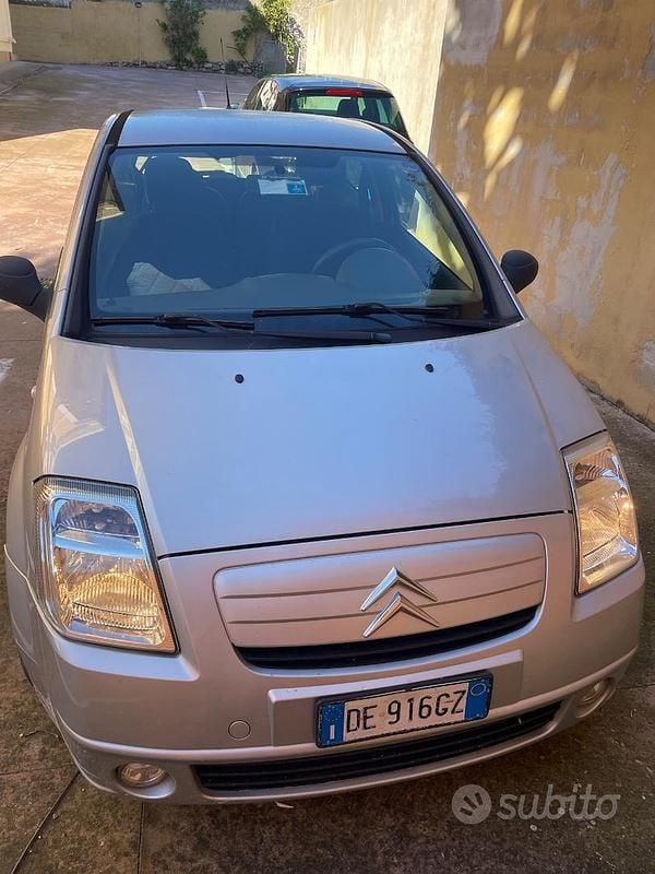 Grigio Usata 2007 Citroën C2 Due volumi | 3200 € - Immagine 1/4