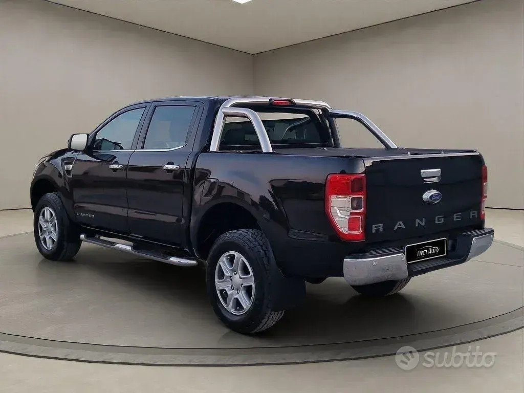 Usata Ford Ranger Limited 150 CV (110 kW) 2014 Nero Pick-up
