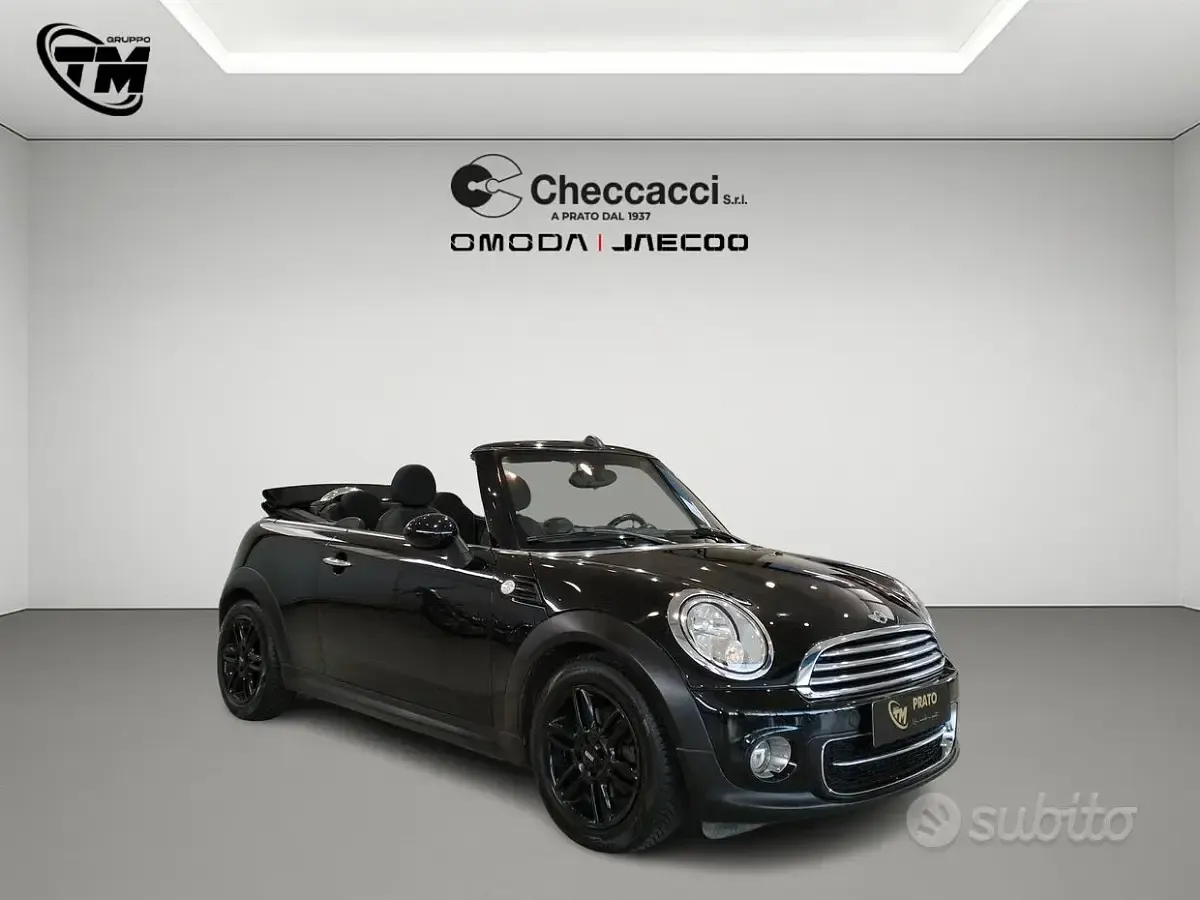 Usata Mini Cooper D Cabriolet 111 CV (81 kW) 2015 Nero Cabrio