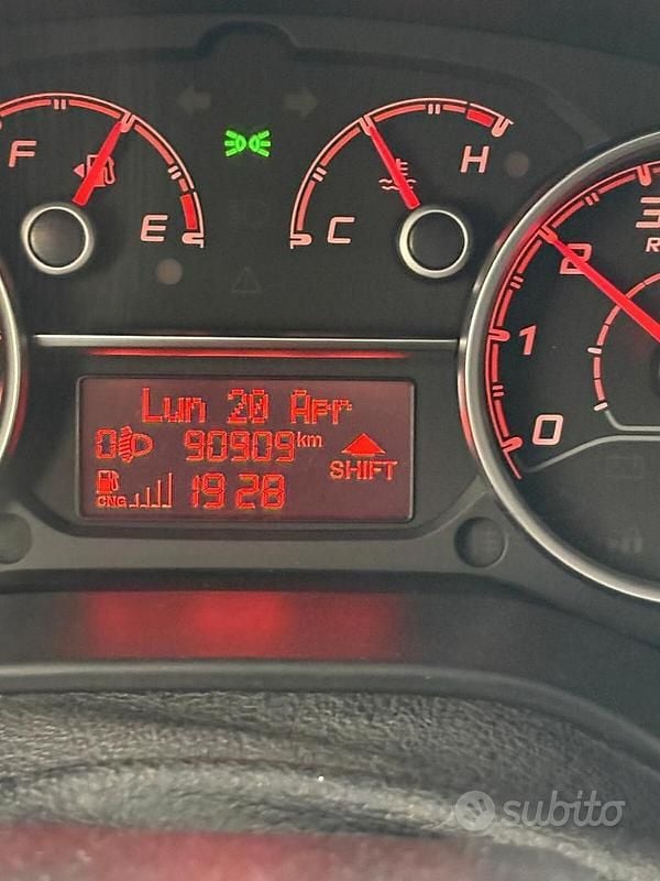 Usata Fiat Doblò Easy 120 CV (88 kW) 2018 Bianco Monovolume