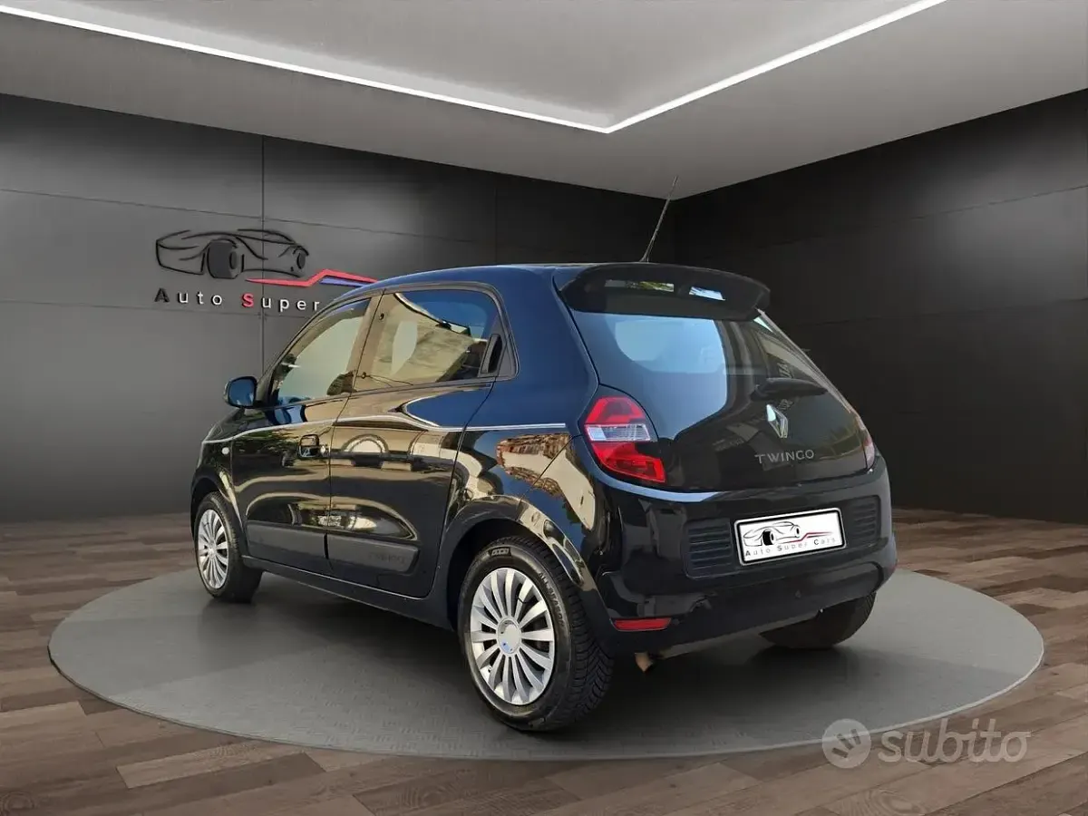Usata Renault Twingo SE 69 CV (50 kW) 2018 Nero Utilitaria