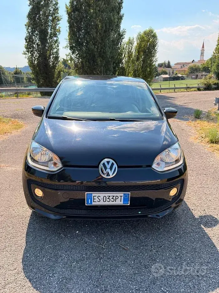 Usata VW up! 68 CV (50 kW) 2014 Nero Utilitaria